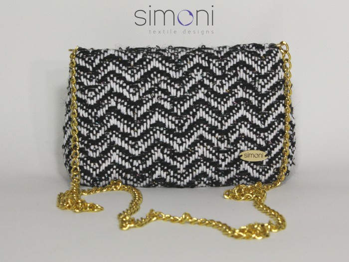 Black And White Hand-woven Mini Purse With Chain